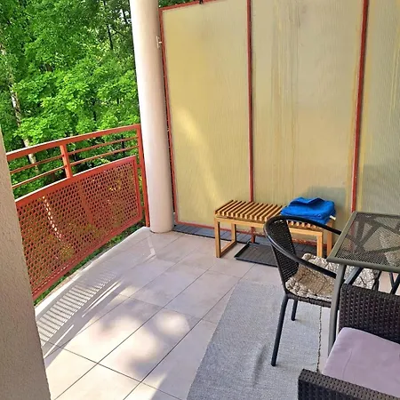 W Gdyni Przy Lesie Апартаменты *