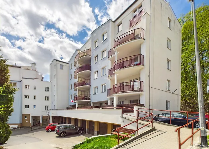 W Gdyni Przy Lesie * Гдыня